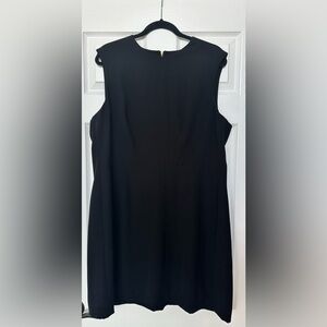 Louis Vuitton uniformes (Women’s dress) size 1X